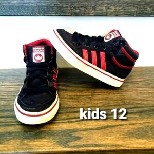 ⭐2/$25⭐Kids 12 Adidas red and black Americana shoes